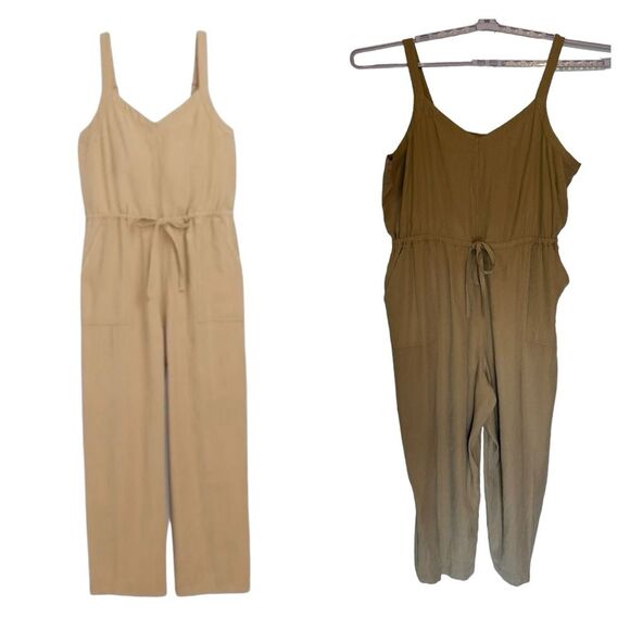 NWT Old Navy Soft Woven Drawstring Waist V-neck Wide leg Jumpsuit, Size XXL - Picture 1 of 9